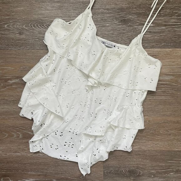 Zara Tops - Zara Eyelet Tank